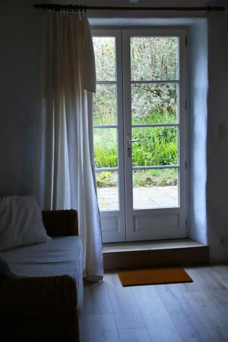 Relax With Art And Nature Mellionnec Exterior photo