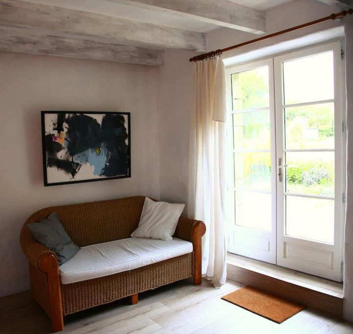 Relax With Art And Nature Mellionnec Exterior photo